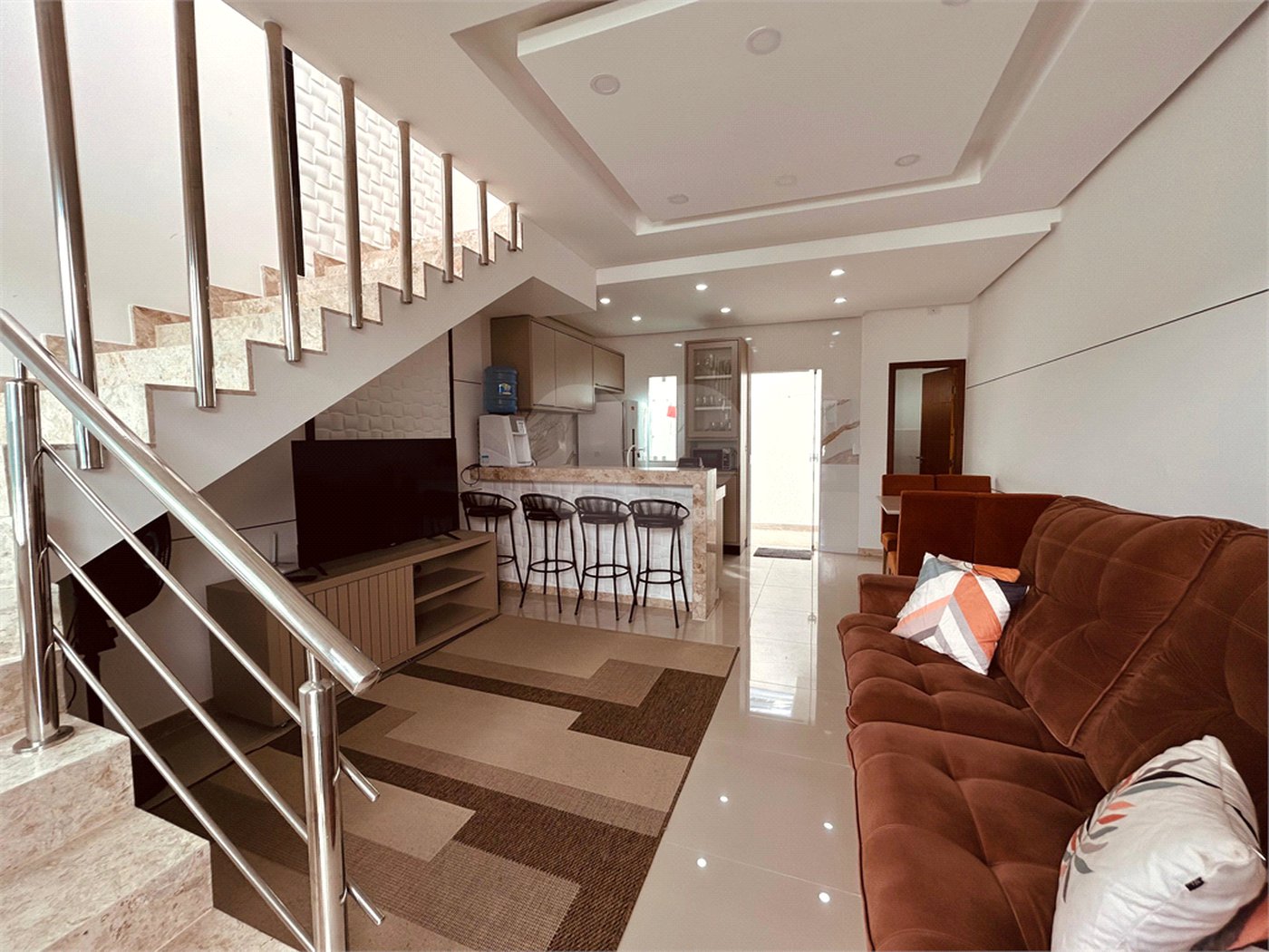 Apartamento à venda com 2 suítes, em Taperapuan, Porto Seguro, BA