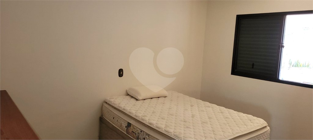 Casa à venda com 5 quartos, sendo 2 suítes, no condomínio Alpes da Cantareira, Mairiporã - SP