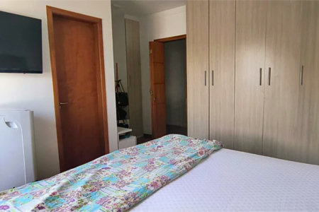 Sobrado à venda com 3 quartos, sendo 1 suíte, em Vila Butantã, São Paulo, SP