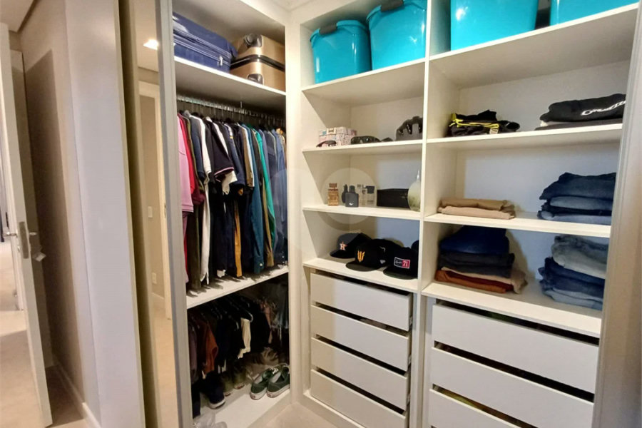 Apartamento à venda com 3 quartos, sendo 1 suíte, em Vila Guilherme, São Paulo, SP