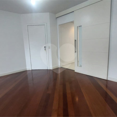 Apartamento à venda com 5 quartos, sendo 2 suítes, em Ipiranga, São Paulo, SP