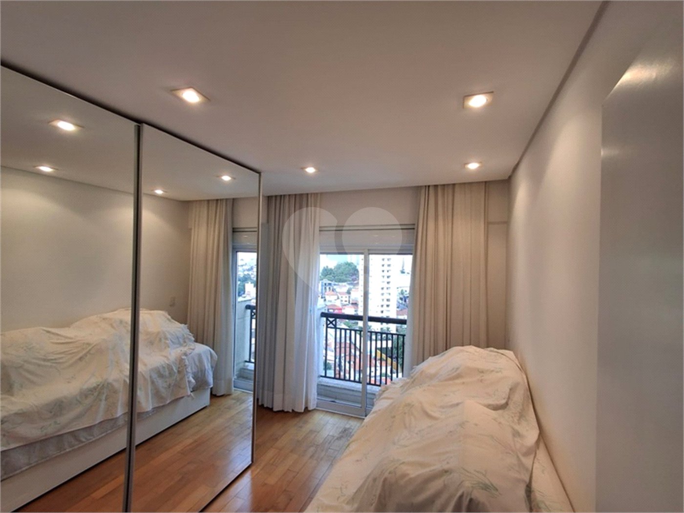 Apartamento à venda com 4 quartos, sendo 3 suítes, em Santana, São Paulo, SP