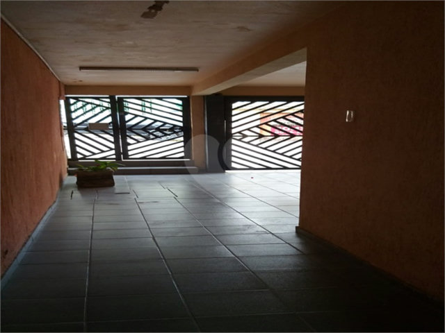 Sobrado à venda com 3 quartos em Santana, São Paulo, SP