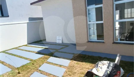 Casa Térrea à venda com 2 quartos, sendo 1 suíte,  em Parque Bellaville, Hortolândia, SP