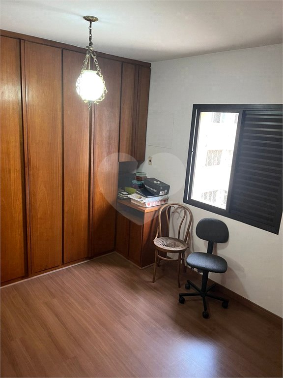 Apartamento à venda com 4 suítes em Vila Uberabinha, São Paulo, SP
