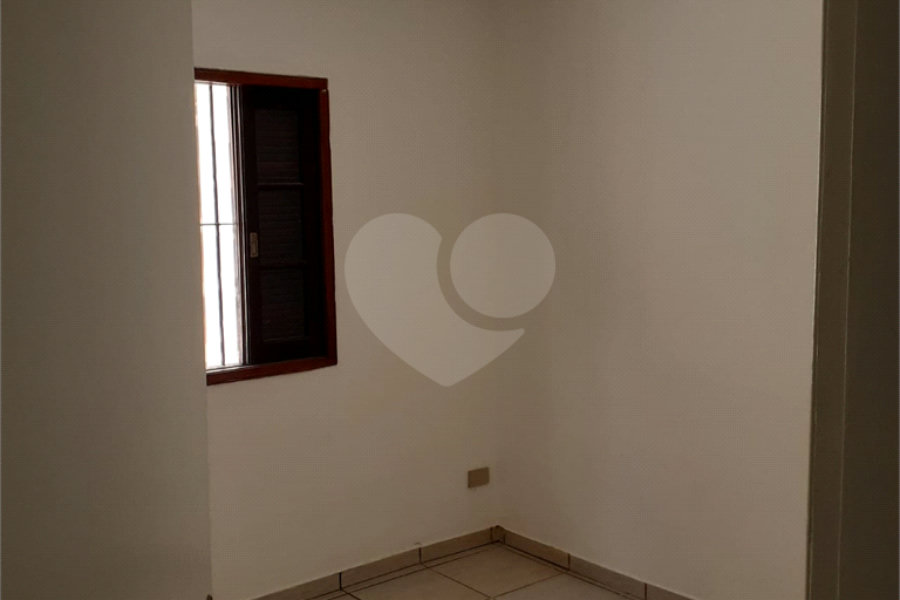 Casa Térrea à venda com 3 quartos, sendo 1 suíte, em Santana, São Paulo, SP