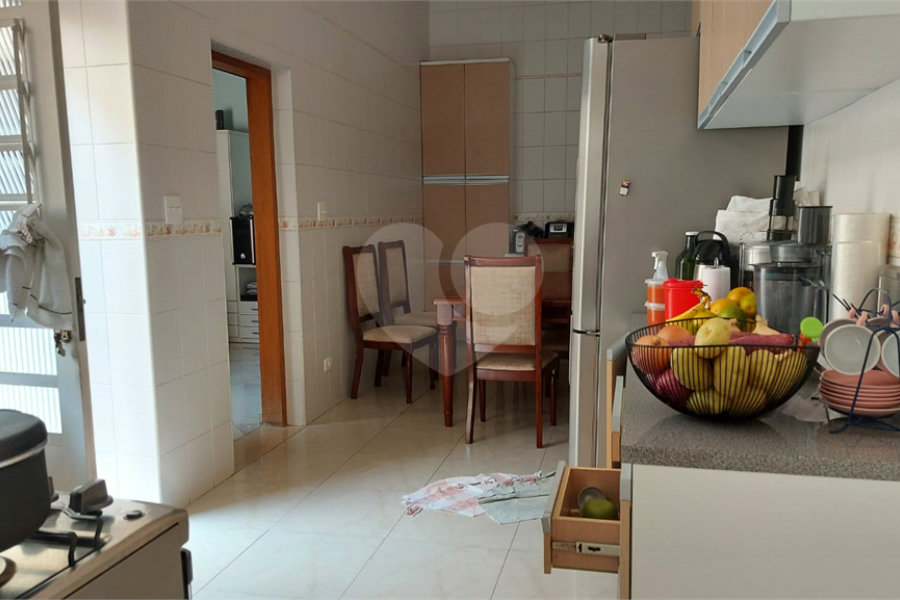 Casa à venda com 14 quartos, sendo 1 suíte, em Tucuruvi, São Paulo, SP