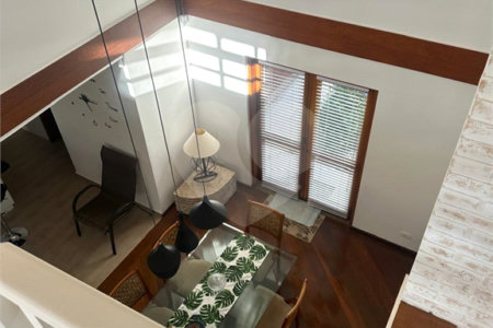 Casa à venda com 3 suítes no condomínio Vila Austríaca, Campos do Jordão - SP