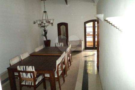 Sobrado à venda com 3 quartos, sendo 1 suíte, em Jardim Franca, São Paulo, SP