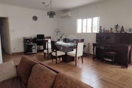 Sobrado à venda com 4 quartos, sendo 1 suíte, em Jardim São Paulo(zona Norte), São Paulo, SP