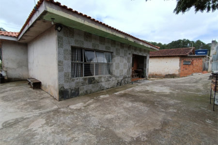 Casa à venda com 3 quartos, sendo 1 suíte, em Jardim Caparelli (mailasqui), São Roque, SP