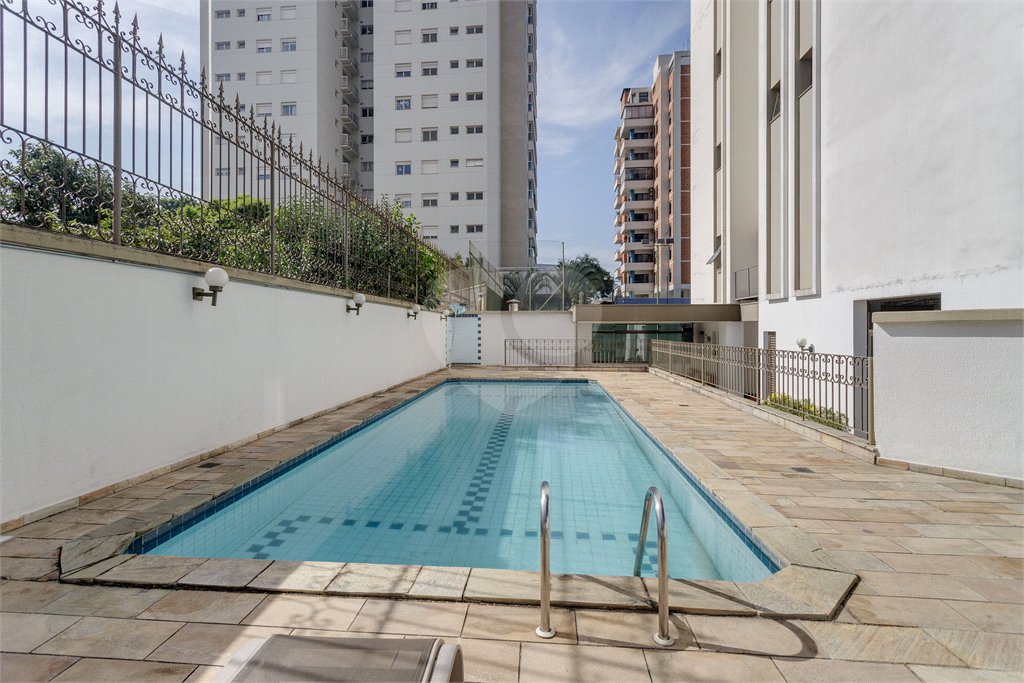 Apartamento à venda com 2 quartos, sendo 1 suíte, em Campo Belo, São Paulo, SP