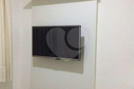 Apartamento à venda com 3 quartos, sendo 1 suíte, em Parque Reboucas, São Paulo, SP