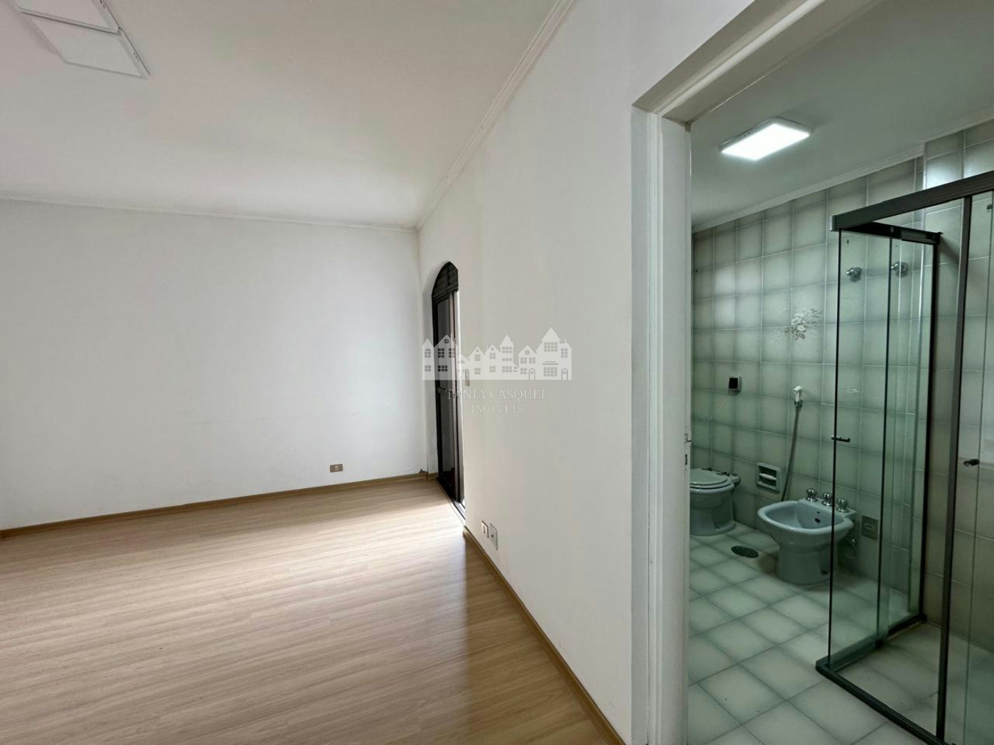Apartamento à venda ou para alugar com 4 quartos, sendo 3 suítes, no Centro, Atibaia, SP