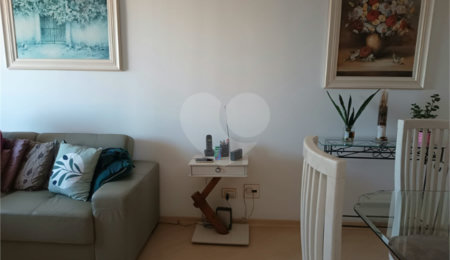 Apartamento à venda com 2 quartos, sendo 1 suíte, em Vila Santana, São Paulo, SP