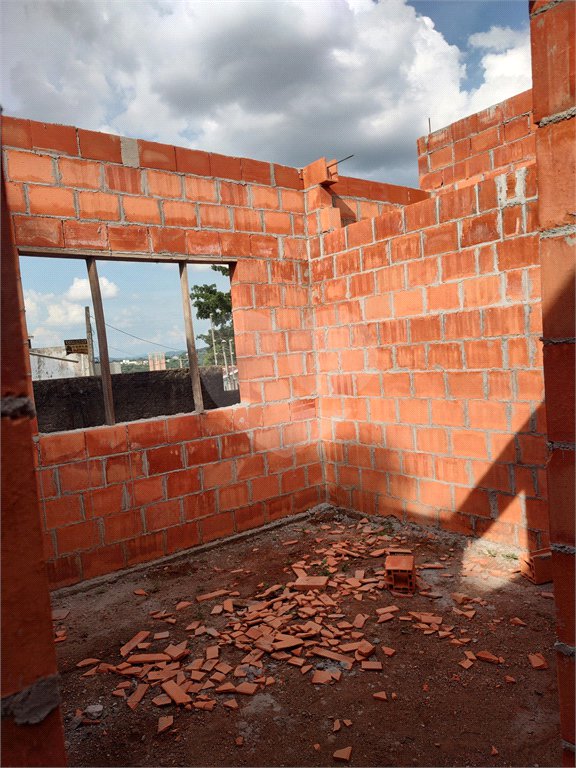 Casa Térrea à venda com 3 quartos, sendo 1 suíte, em Jardim do Lago, Atibaia, SP