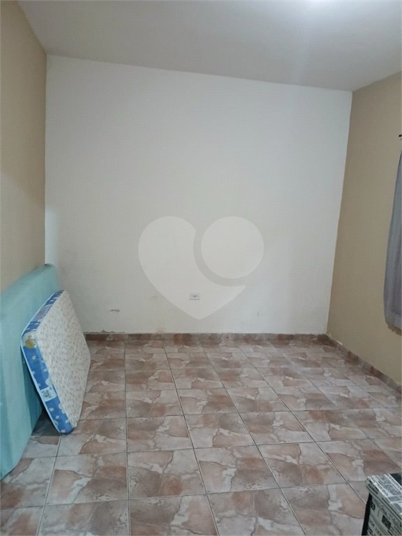 Casa à venda com 2 quartos, sendo 1 suíte, em Vila Amorim, Suzano, SP
