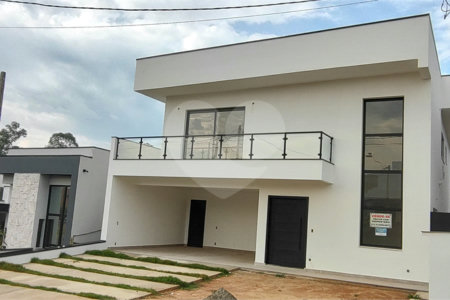 Casa à venda com 3 suítes no condomínio Central Parque, Salto - SP