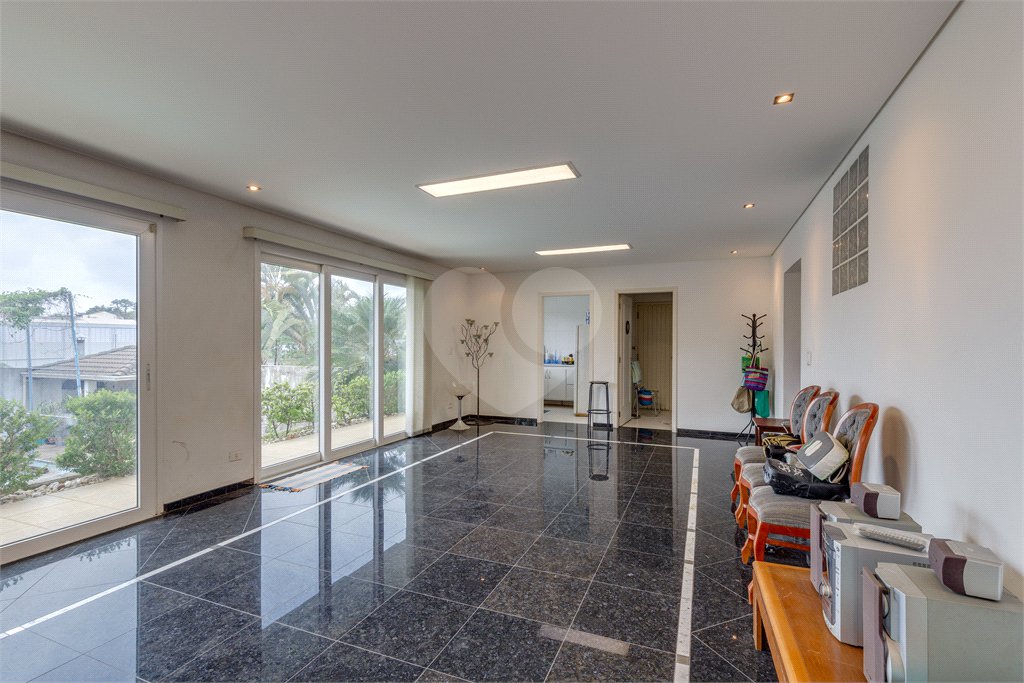 Casa à venda com 4 suítes em Chácara Monte Alegre, São Paulo, SP