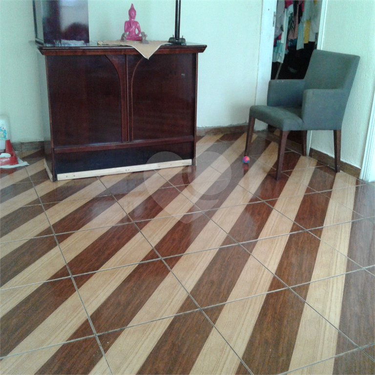 Casa à venda com 7 quartos, sendo 2 suítes, em Água Fria, São Paulo, SP