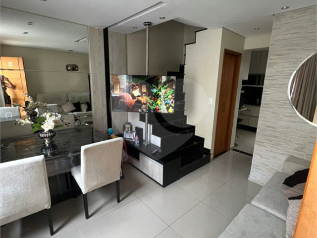 Casa à venda com 2 quartos, sendo 1 suíte,  no condomínio Reserva da Cantareira, São Paulo - SP