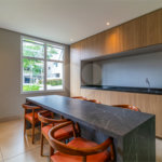 Apartamento à venda com 3 quartos, sendo 1 suíte, em Campo Grande, São Paulo, SP