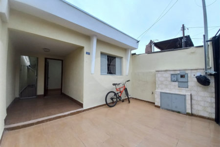 Casa Térrea à venda com 2 quartos em Vila Gustavo, São Paulo, SP