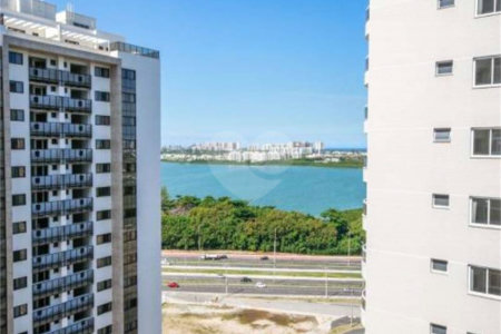 Apartamento à venda com 2 quartos, sendo 1 suíte,  em Camorim, Rio de Janeiro, RJ