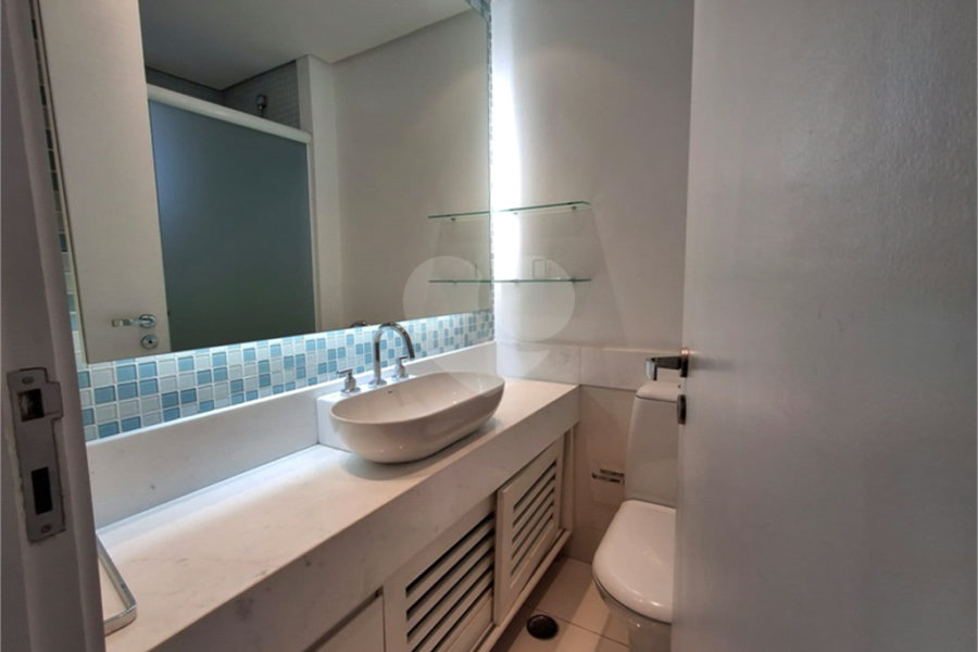 Apartamento à venda com 4 quartos, sendo 3 suítes, em Santana, São Paulo, SP