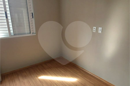 Apartamento à venda com 2 quartos, sendo 1 suíte, em Vila Lucy, Sorocaba, SP