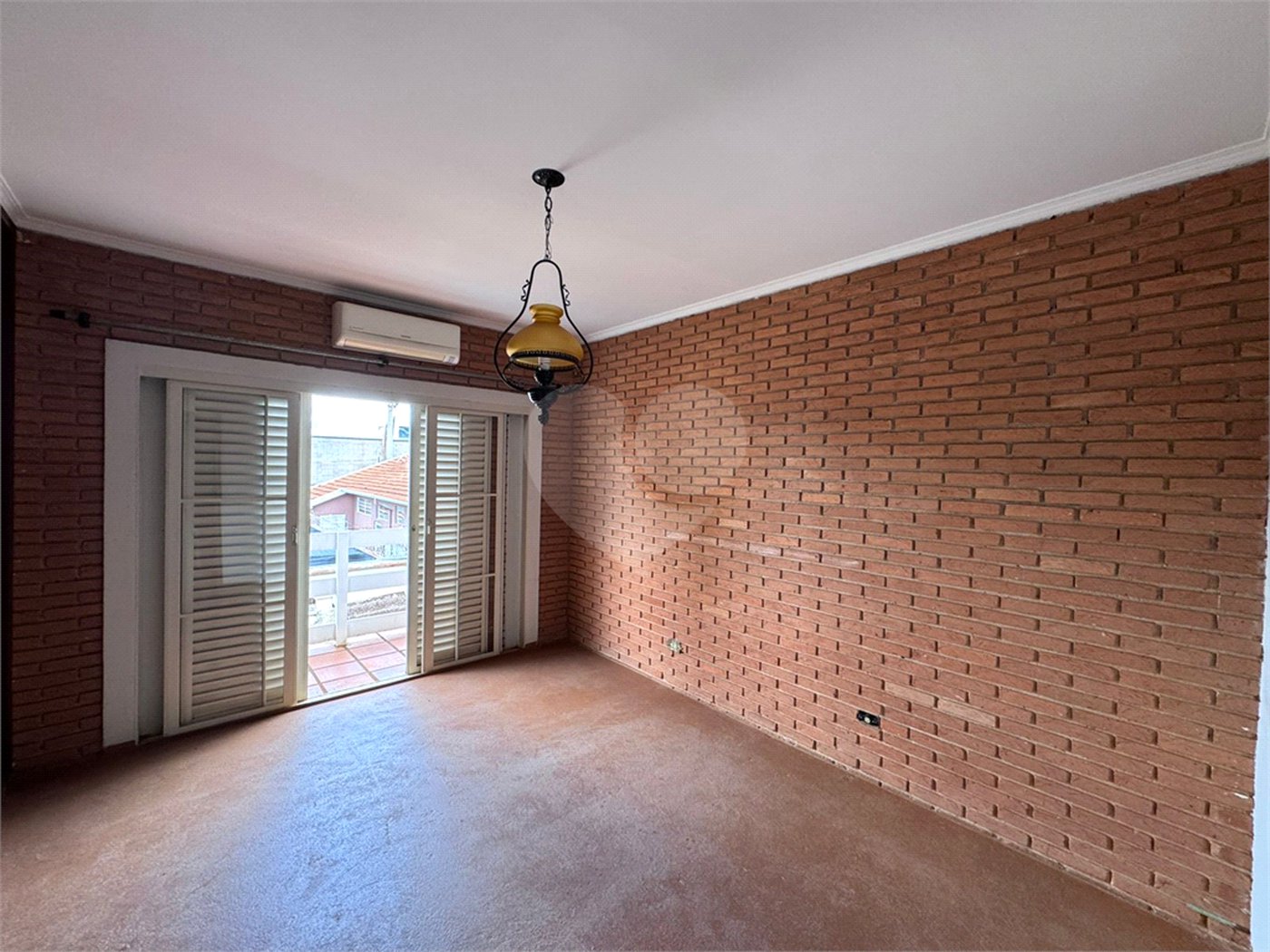 Sobrado à venda com 4 quartos, sendo 3 suítes, em Jardim América, Ribeirão Preto, SP