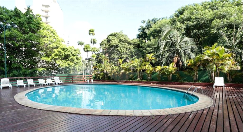 Apartamento à venda com 3 suítes em Vila Morumbi, São Paulo, SP