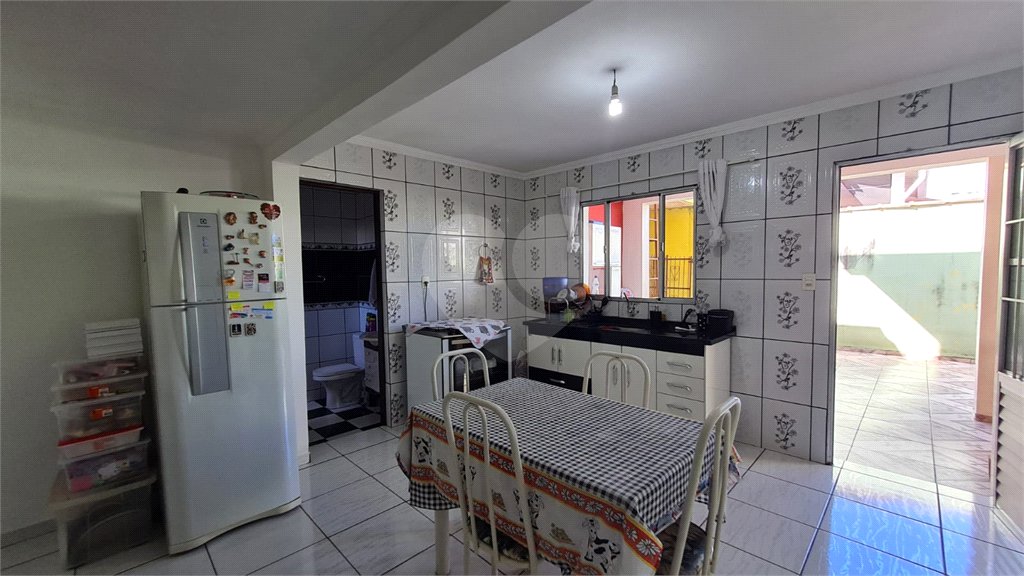 Casa à venda com 5 quartos em Ivoturucaia, Jundiaí, SP