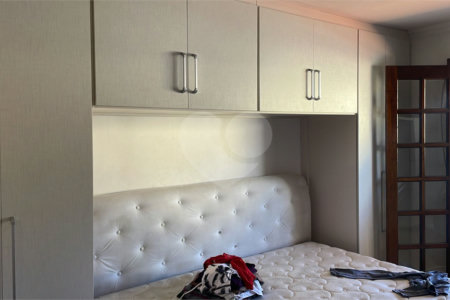 Sobrado à venda com 2 quartos, sendo 1 suíte,  em Ferreira, São Paulo, SP