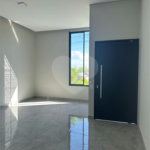 Casa à venda com 3 quartos, sendo 1 suíte, no condomínio Lagos D´icaraí, Salto - SP