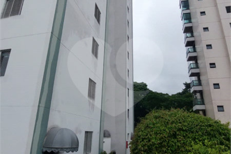 Apartamento à venda com 3 quartos, sendo 1 suíte,  em Vila Gomes Cardim, São Paulo, SP