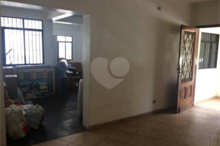 Sobrado à venda com 4 quartos, sendo 3 suítes, em Santana, São Paulo, SP