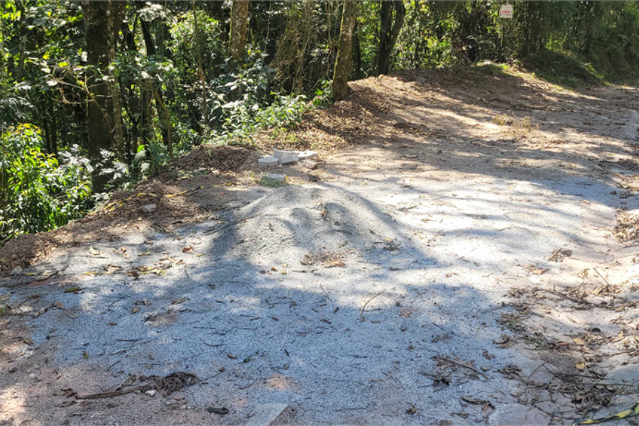 Terreno à venda no condomínio Parque Imperial da Cantareira, Mairiporã - SP