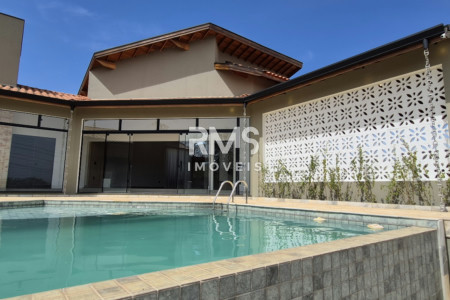 Casa à venda com 3 suítes no condomínio Santo Antonio ii, Itu - SP