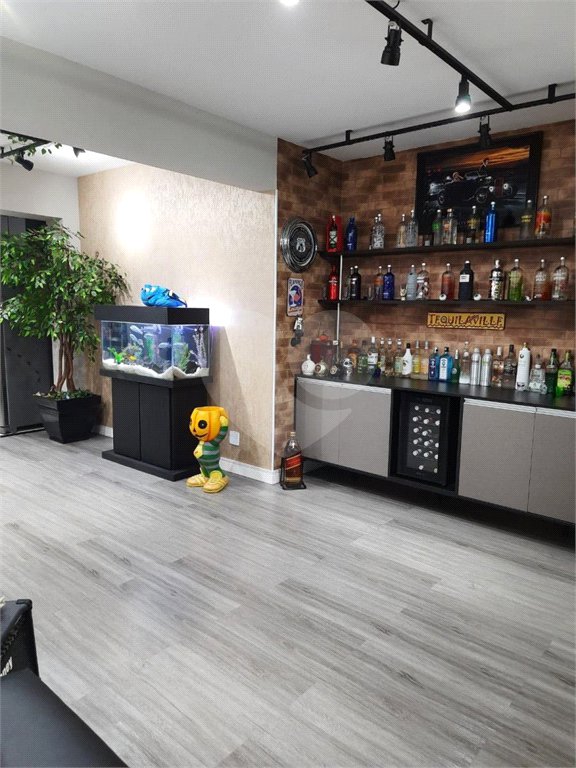 Apartamento à venda com 3 quartos, sendo 1 suíte, em Cambuci, São Paulo, SP
