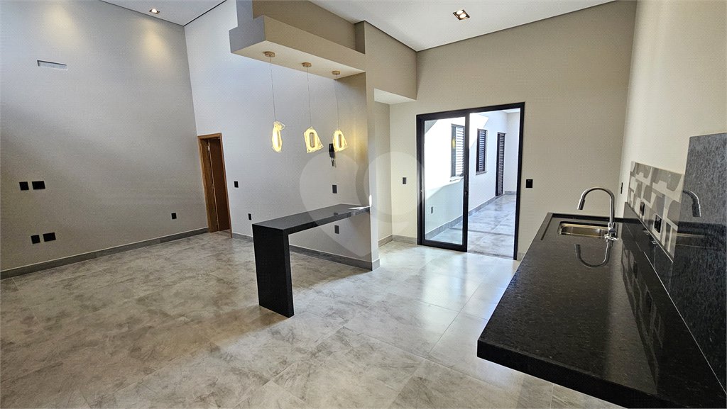 Casa à venda com 3 quartos, sendo 1 suíte, em Jardim das Araras, Indaiatuba, SP