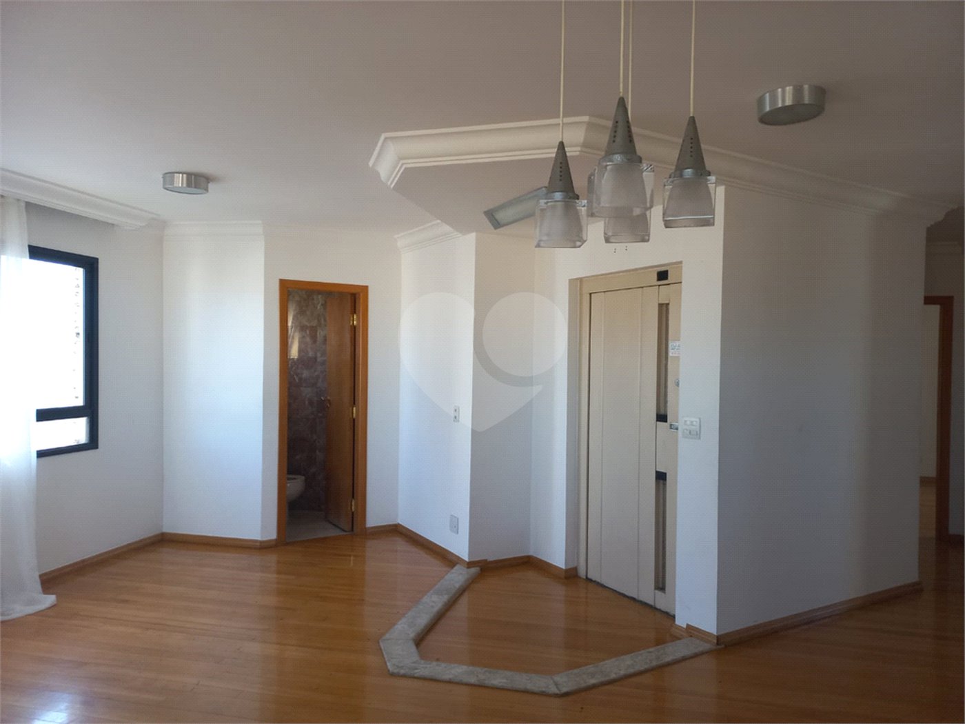 Apartamento à venda com 3 quartos, sendo 2 suítes, em Santana, São Paulo, SP