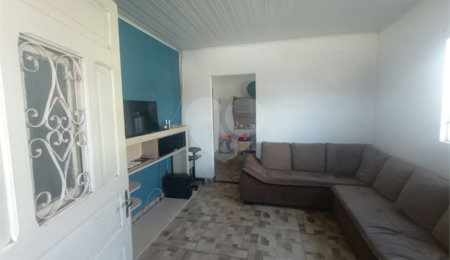 Casa à venda com 2 quartos em Vila Santana, Itapetininga, SP