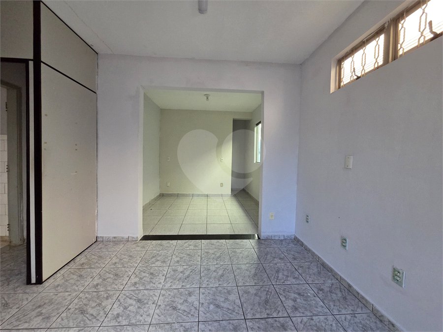 Casa à venda com 2 quartos, sendo 1 suíte, em Jardim Sandra, Sorocaba, SP