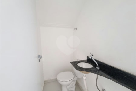 Casa à venda com 2 suítes no condomínio Residencial Américo Figueiredo, Sorocaba - SP