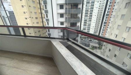 Apartamento à venda com 4 quartos, sendo 1 suíte, em Santana, São Paulo, SP