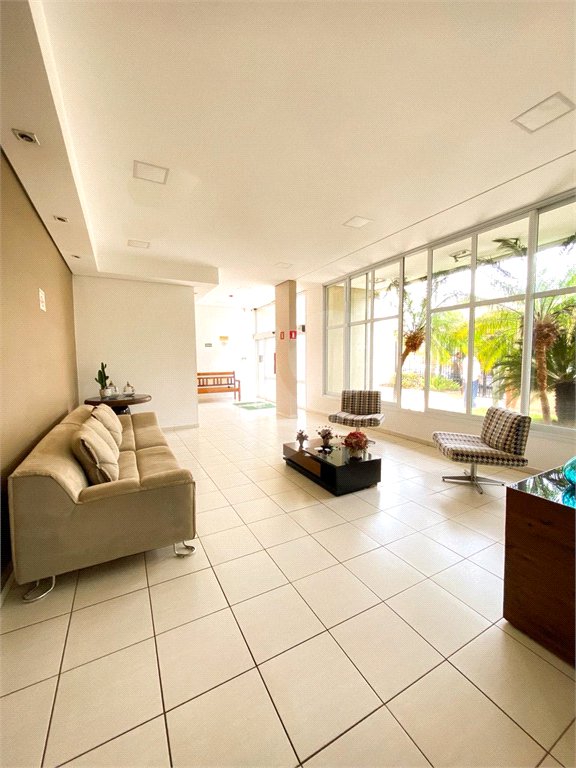 Apartamento à venda com 2 quartos no Centro, Araraquara, SP