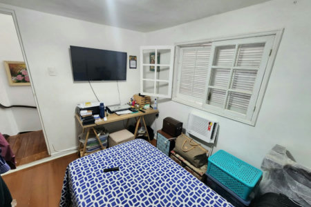 Casa próximo da praia com 3 dormitórios à venda, 128 m² por R$ 1.300.000 - Pompéia - Santos/SP