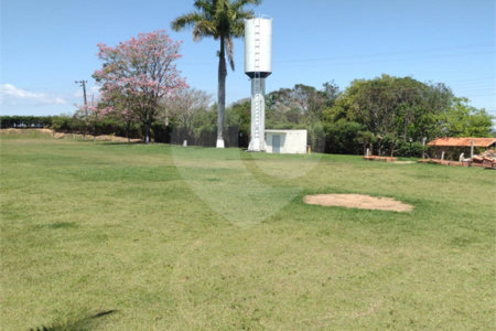 Sítio à venda com 4 quartos no Centro, Araçoiaba da Serra, SP