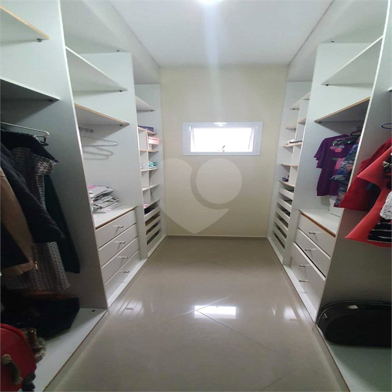 Casa à venda com 3 suítes no condomínio Amstalden Residence, Indaiatuba - SP